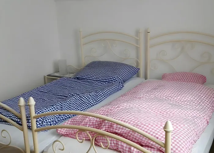 Ferienhaus Roman هينترستودر